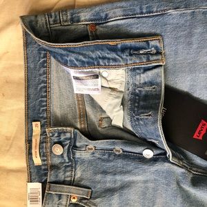 Levi’s Wedgie Straight Jeans in Tango Hustle
